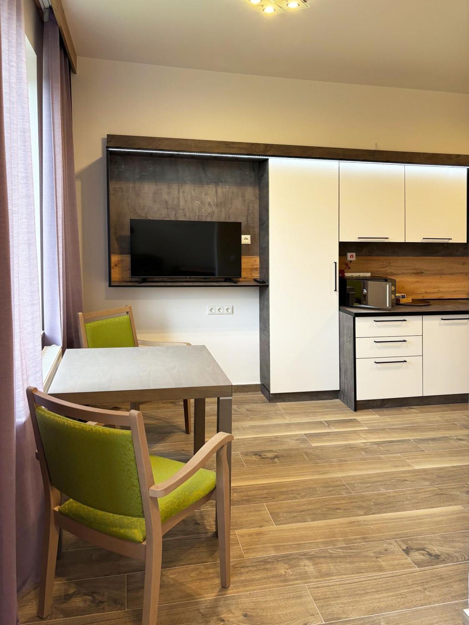 Wesendorf Residenz Premium Lounge Apartment Luaran gambar
